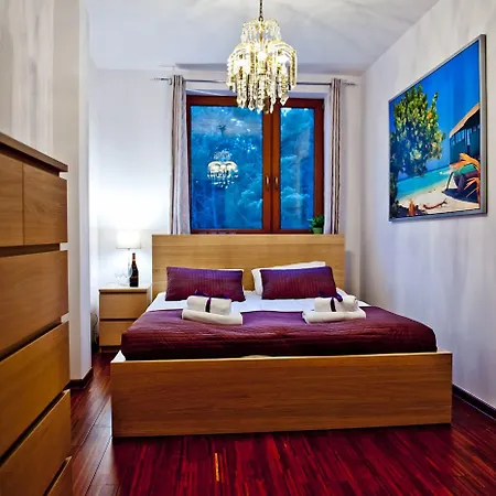 4 Zywioly Blueapart Apartment